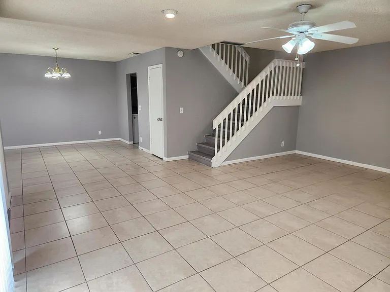 1749 N Congress Ave #C — Photo 7