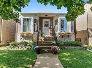 5474 N Sayre Ave, Chicago, IL 60656