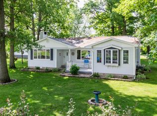 862 W Shore Rd, Bronson, MI 49028