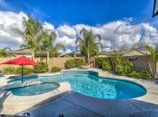 2070 W Rains Way, San Tan Valley, AZ 85142