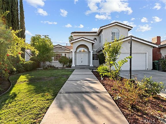 2nd image of 323 Santa Rosa Rd