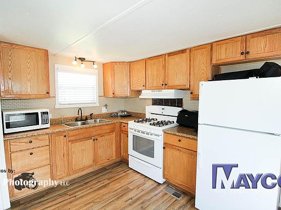 4th image of 10255 Janell Dr
