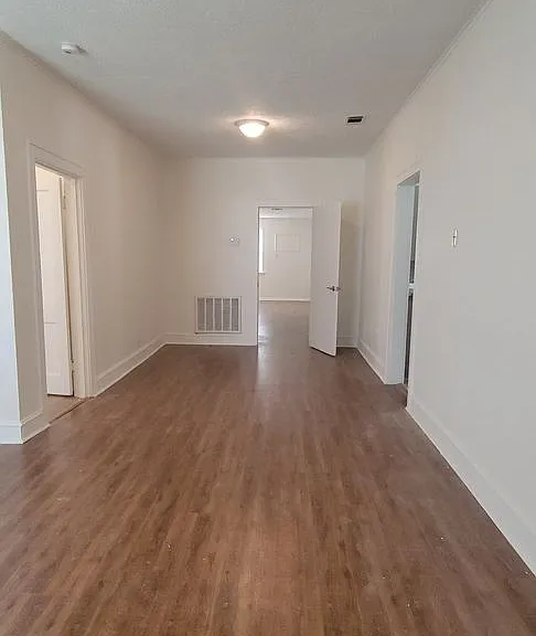 3633 W College St — Photo 5
