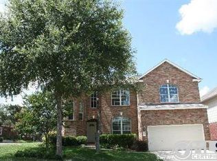 13 Willow Heights Dr, San Antonio, TX 78254