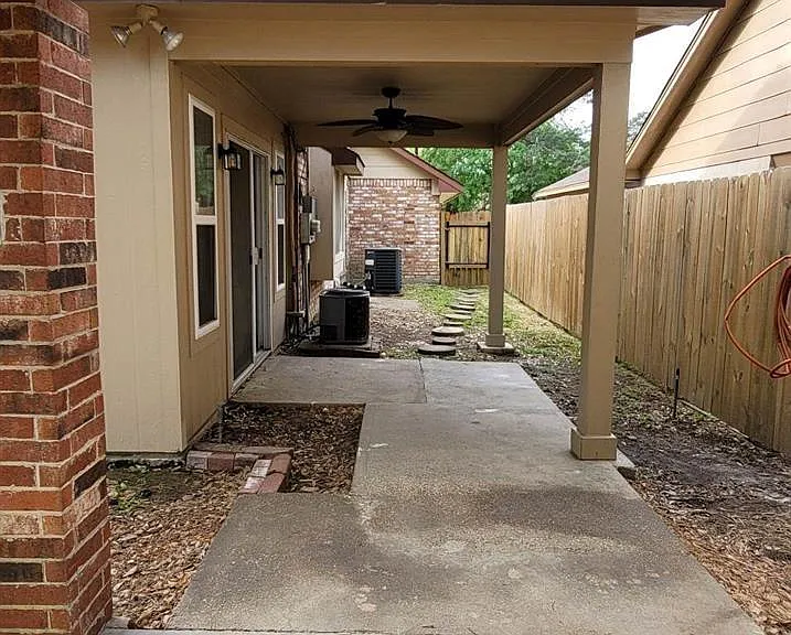 9614 Charter Ridge Dr — Photo 38