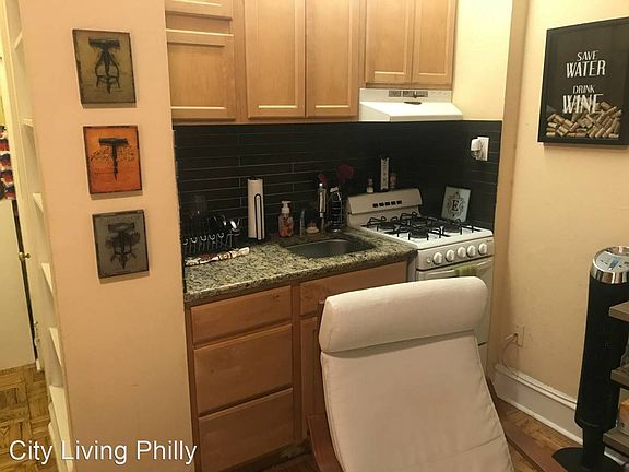 4th image of 331 S Smedley St #11228403