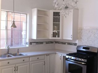 1322 Marquette Ave NW, Albuquerque, NM 87102