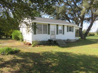 114 Willis Landing Rd, Hubert, NC 28539