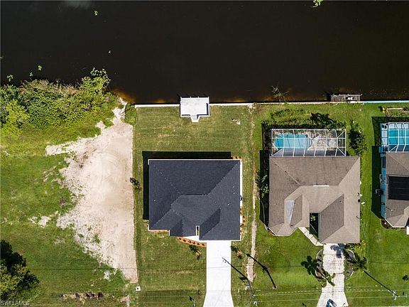 3rd image of 1305 NW 13th St