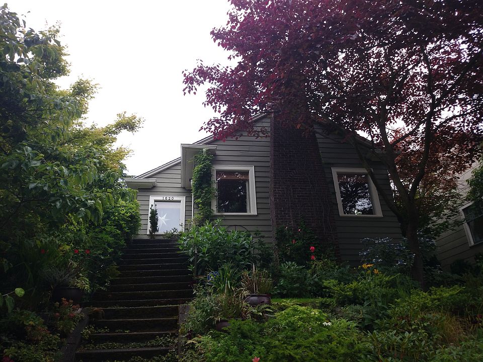 1st image of 1620 1st Ave W