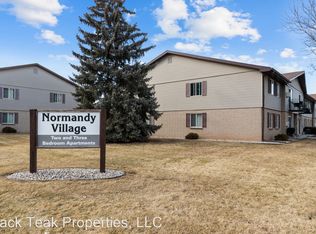 121 N Eagle St UNIT 16, Oshkosh, WI 54902