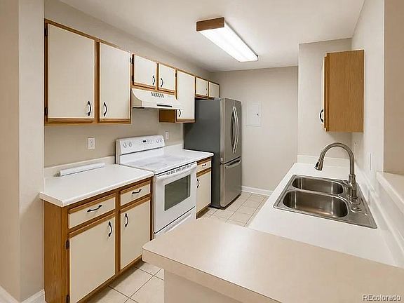 5th image of 9510 E Florida Avenue #1052