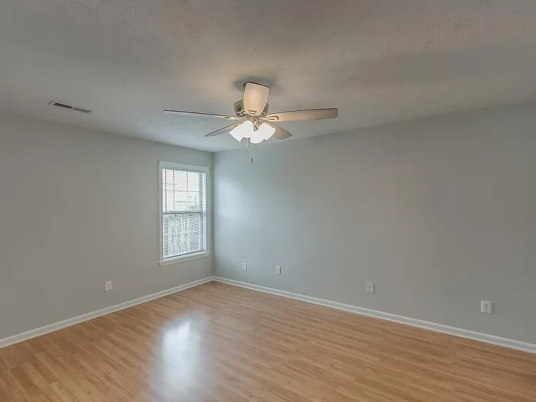 1140 Oatlands Park — Photo 25