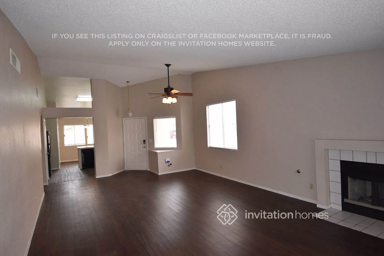 2728 Little Aston Cir Las Vegas, NV 89142 — Photo 2