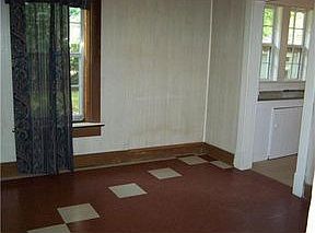 4th image of 609 Avenue I
