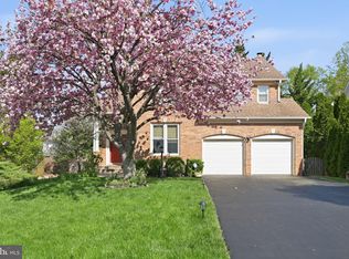 9852 Hidden Estates Cv, Vienna, VA 22181