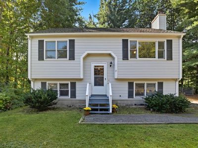 17 Douglas Dr, Ayer, MA, 01432