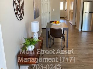 376 E Main St #204, New Holland, PA 17557