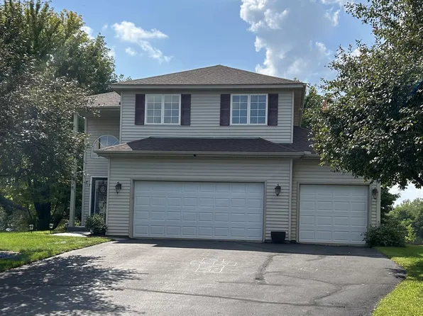 304 Sibley St, Carver, MN 55315