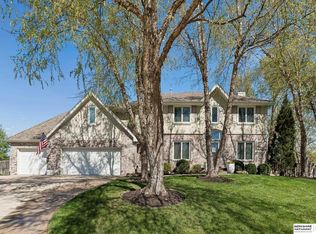 13518 Decatur Cir, Omaha, NE 68154