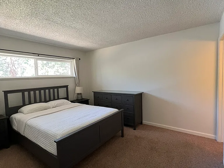 1168 Herbert Ave #C — Photo 11