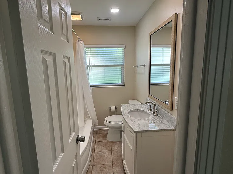 701 Oak Ave — Photo 8