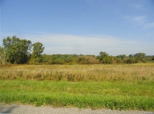 4845 Carter Dr, Lockport, NY