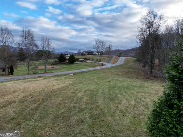 1 Everetts Vw, Blairsville, GA 30512