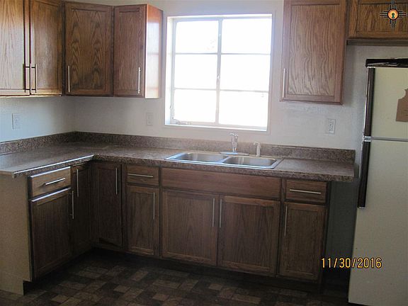 3rd image of 1520 N San Andres Dr