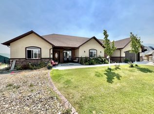 784 Eastlake Dr, Spring Creek, NV 89815