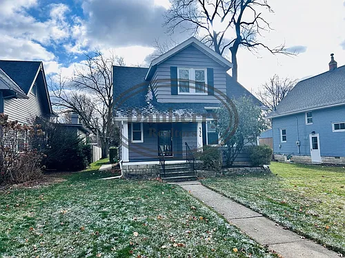 436 E 5th St Photo 1