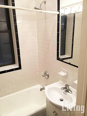 Rented by Living New York | media 6