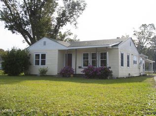139 Old River Rd, Beaufort, NC 28516