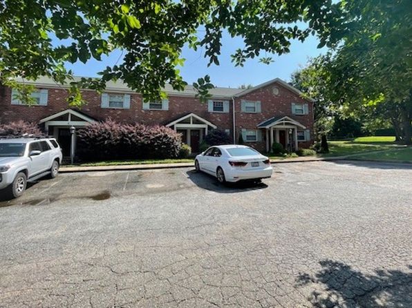 1201 Oak St APT C