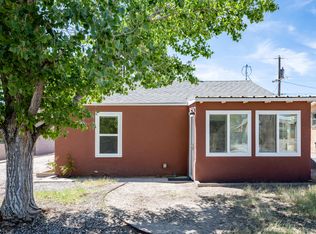 223 55th St NW, Albuquerque, NM 87105