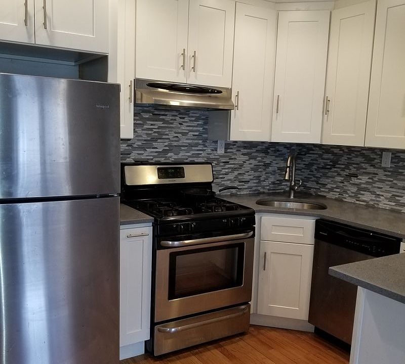 1st image of 3060 49th St #2