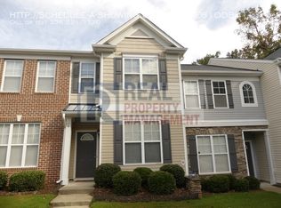 6 Bluestone Ln, Greensboro, NC 27407