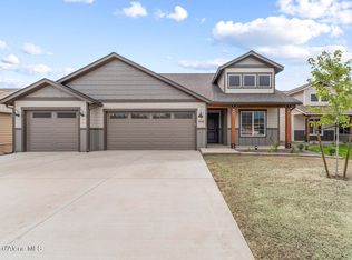 9044 W Cultivator Ave, Rathdrum, ID 83858