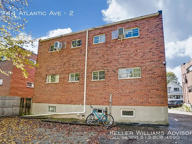 2744 Atlantic Ave #2 — Photo 31