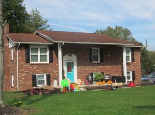 404 Holly Point, Piney Flats, TN 37686