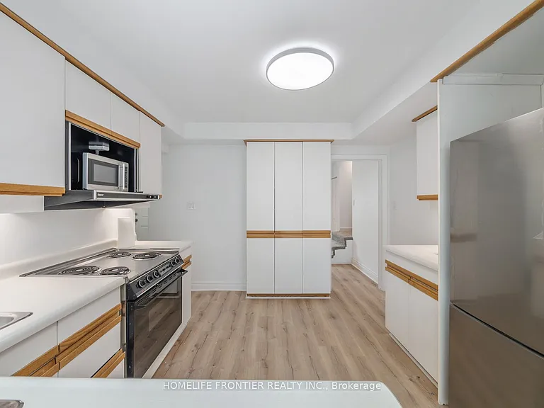 12 Gibson Ave #2 — Photo 7