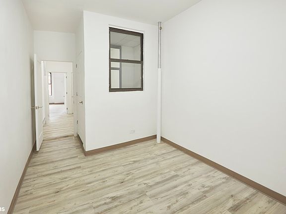4th image of 489 Amsterdam Ave #5N