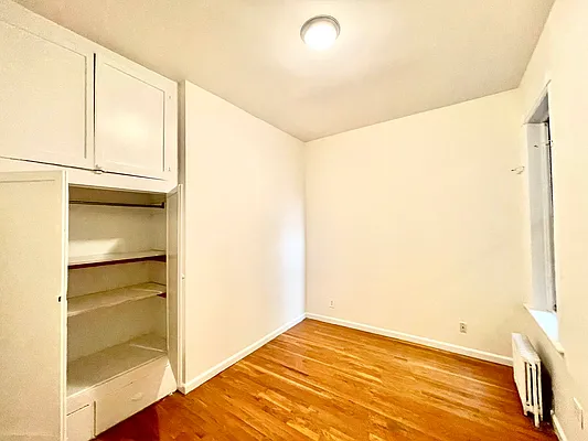 Rented by Pear NYC LLC | media 59