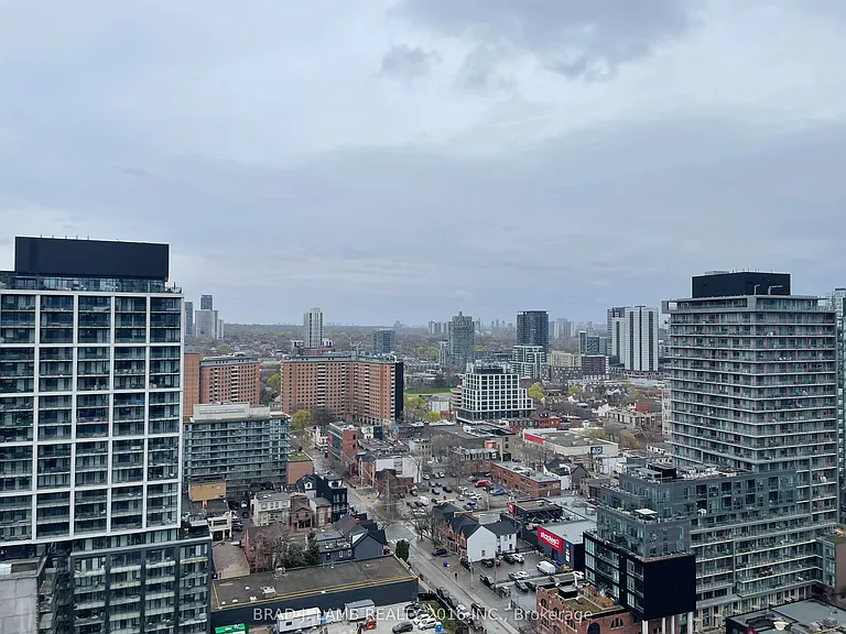 284 King St E #2207 — Photo 6
