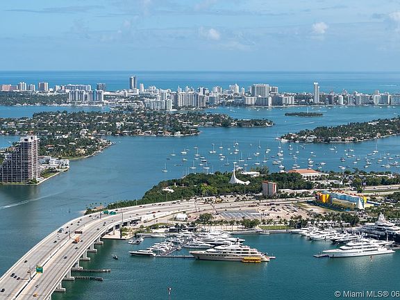 2nd image of 1100 Biscayne Blvd Unit 6304
