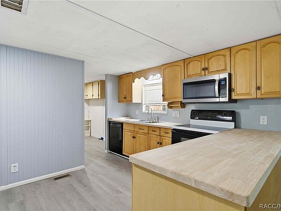 3rd image of 5494 S Oldfield Ave