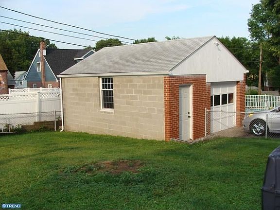 2nd image of 107 Bruner Ave