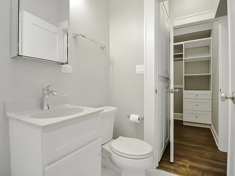 817 W Lakeside Pl #906 — Photo 16