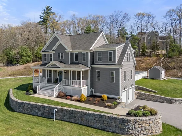 9 Jewell Xing, Mendon, MA 01756