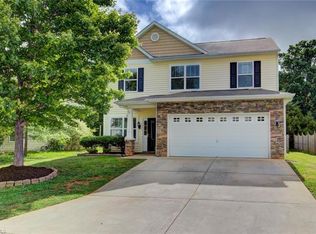 718 Blue Lake Dr, Mebane, NC 27302